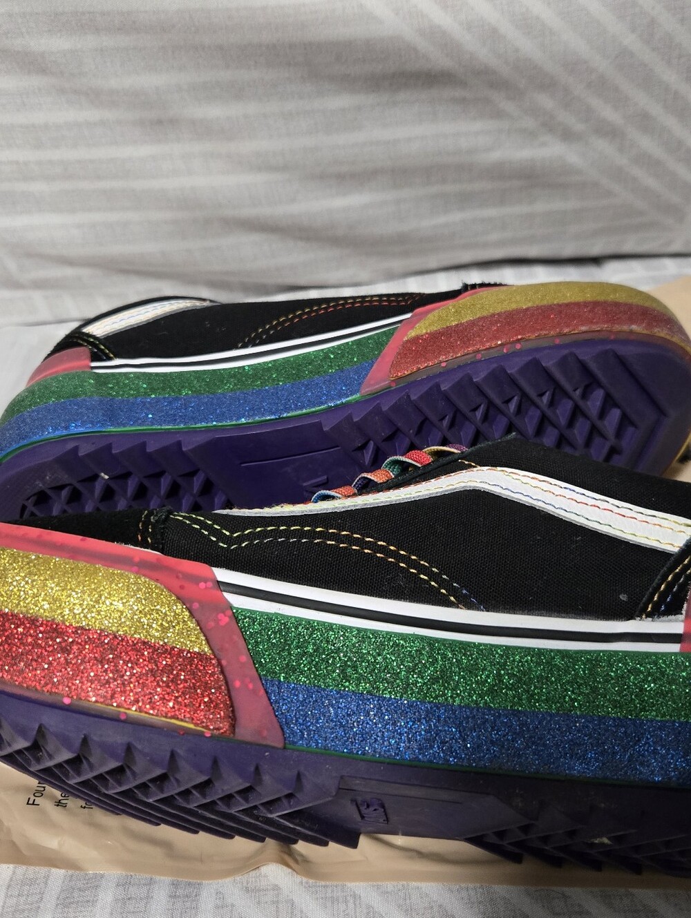 Vans Old Skool Stacked Glitter Black Rainbow Platform Sneakers W6 / M4.5 - Picture 2 of 7